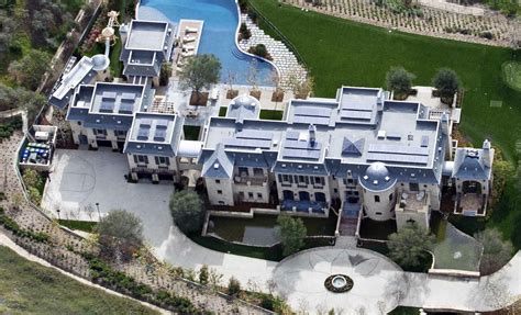 Inside Dr. Dre’s Los Angeles Mega Home (PHOTOS) .